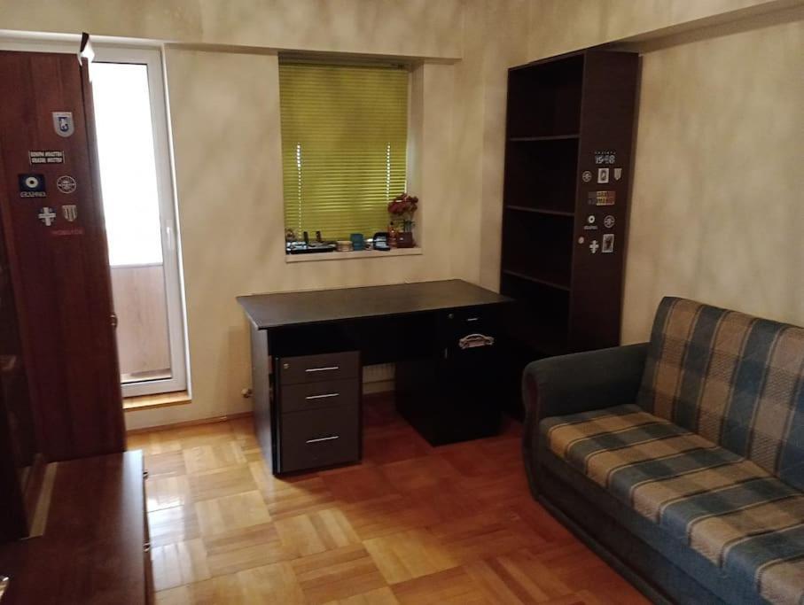 Apartament Ultracentral Kfc كرايوفا المظهر الخارجي الصورة